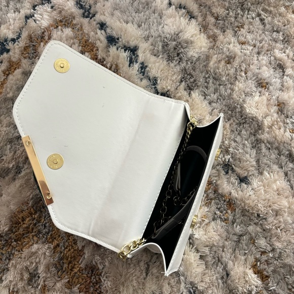 Mini Fashion Chain Crossbody Shoulder Bag With Plaid Pattern - Picture 3 of 3